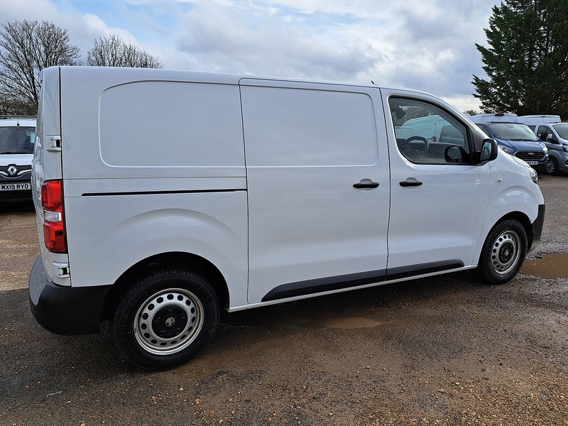Used Vauxhall Vivaro 2024 for sale - 77303189: Photo 10