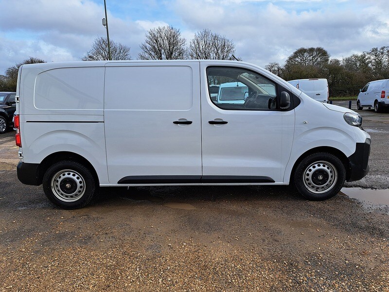 Used Vauxhall Vivaro 2024 for sale - 77303189: Photo 38
