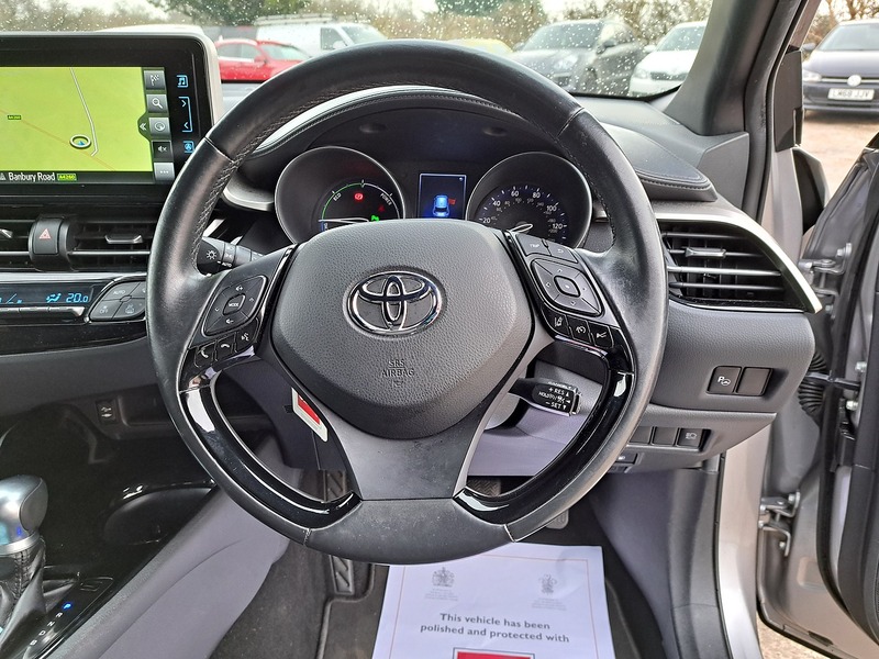 Used Toyota C-HR 2018 for sale - 77231235: Photo 27