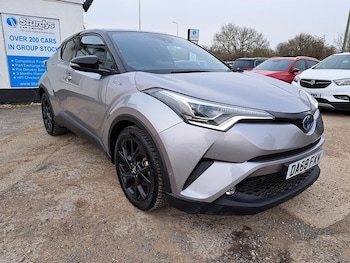 Used Toyota C-HR 2018 for sale - 77231235: Photo