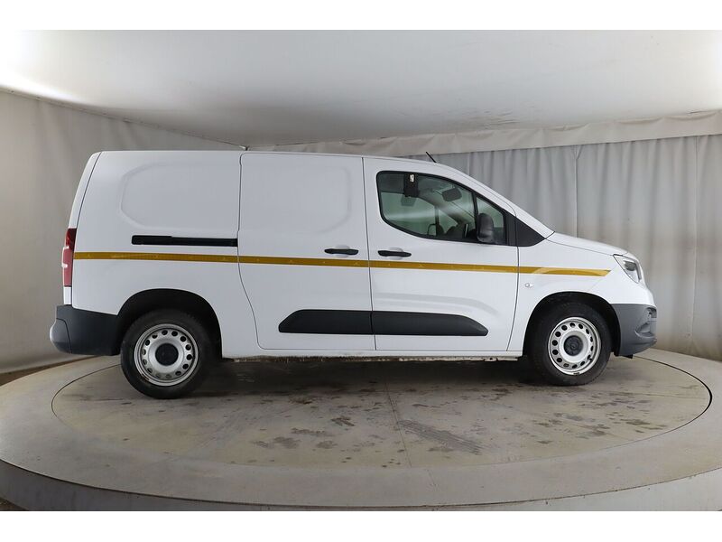 Used Vauxhall Combo 2024 for sale - 77974479: Photo 3