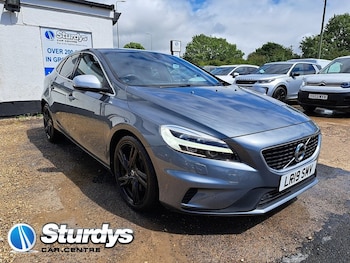 Used Volvo V40 2019 for sale - 78826728: Photo