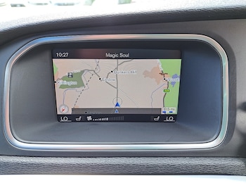 Used Volvo V40 2019 for sale - 78826728: Photo