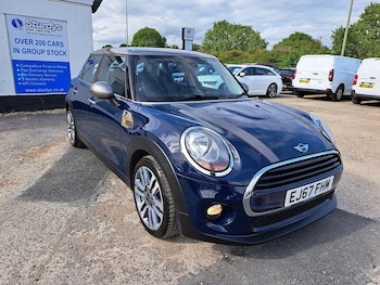 Used MINI Hatch 2017 for sale - 78712101: Photo