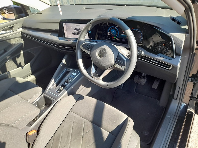 Used Volkswagen Golf 2022 for sale - 77475630: Photo 10