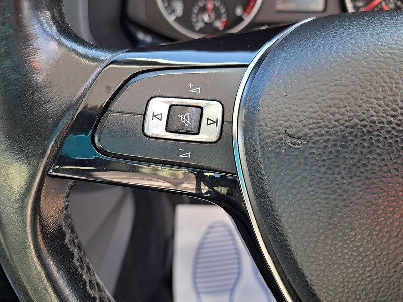 Used Volkswagen Amarok 2018 for sale - 77231284: Photo 36