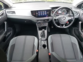 Used Volkswagen Polo 2019 for sale - 76213672: Photo
