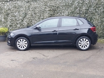 Used Volkswagen Polo 2019 for sale - 76213672: Photo