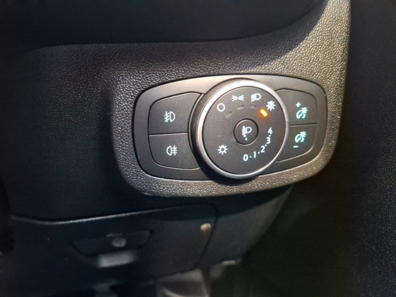 Used Ford Fiesta 2019 for sale - 76699804: Photo 16