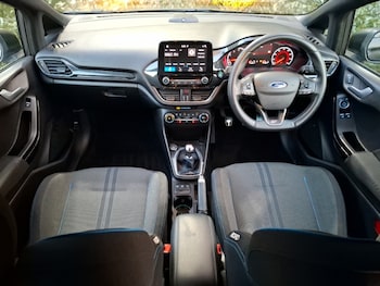 Used Ford Fiesta 2019 for sale - 76699804: Photo