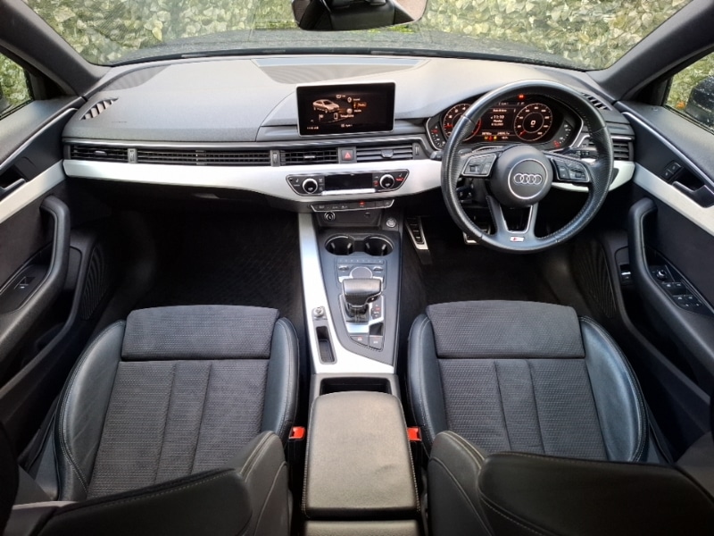 Used Audi A4 2018 for sale - 76893629: Photo 2