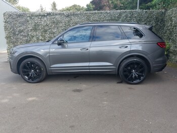 Used Volkswagen Touareg 2021 for sale - 75900219: Photo