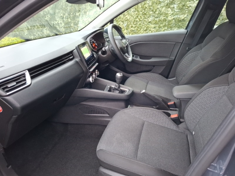 Used Renault Clio 2021 for sale - 77596350: Photo 5