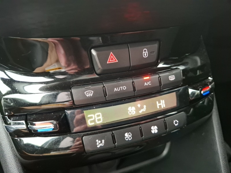 Used Peugeot 2008 2019 for sale - 77439521: Photo 17