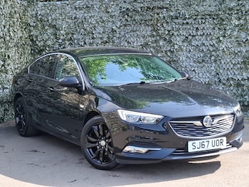 Used Vauxhall Insignia 2017 for sale - 79011277: Photo
