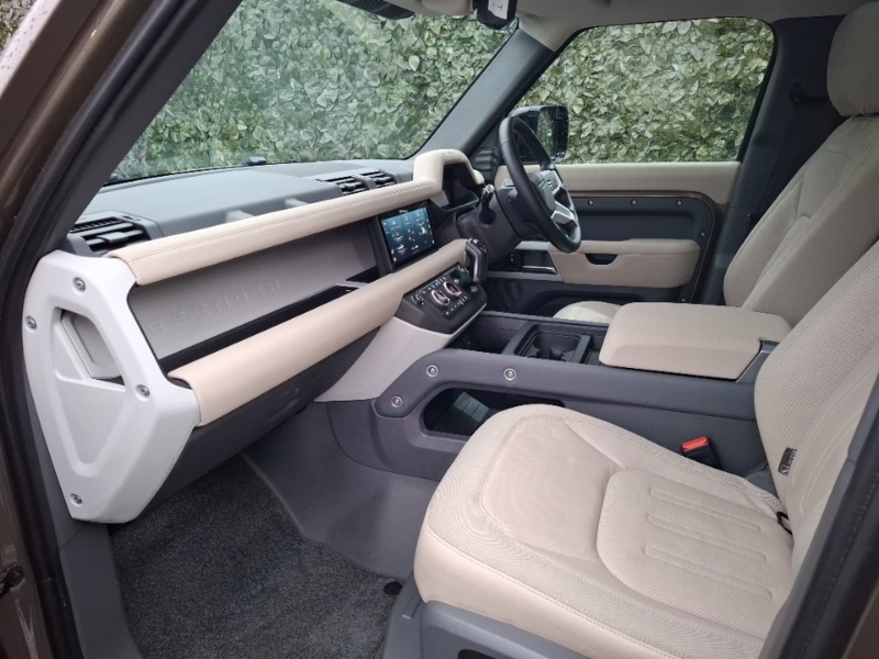 Used Land Rover Defender 2020 for sale - 77284171: Photo 5