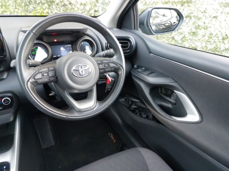 Used Toyota Yaris 2022 for sale - 76358674: Photo 10