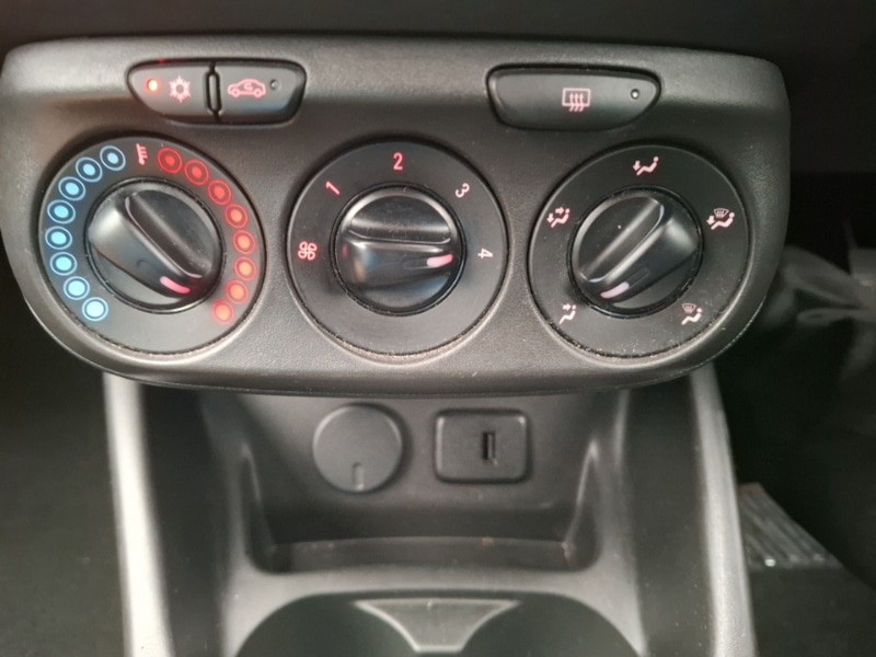 Used Vauxhall Corsa 2018 for sale - 77475995: Photo 15