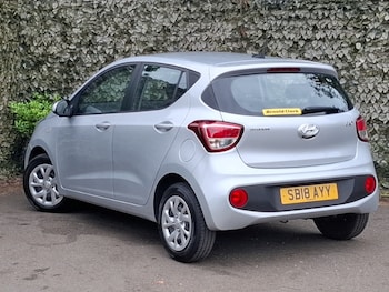 Used Hyundai i10 2018 for sale - 79247270: Photo