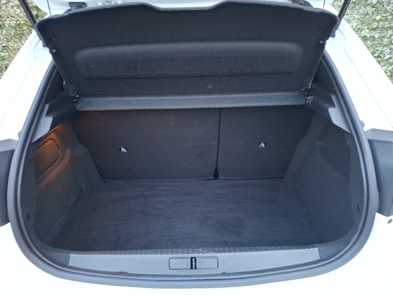 Used Peugeot 208 2020 for sale - 76741643: Photo 8