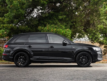 Used Audi Q7 2023 for sale - 78916637: Photo