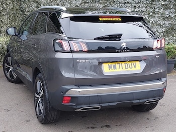 Used Peugeot 3008 2022 for sale - 76294207: Photo 3
