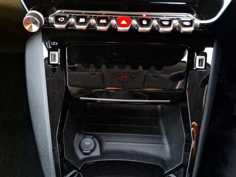 Used Peugeot 2008 2021 for sale - 76771365: Photo 15