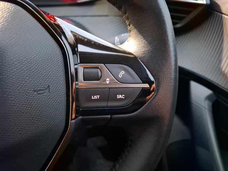 Used Peugeot 2008 2021 for sale - 76771365: Photo 17