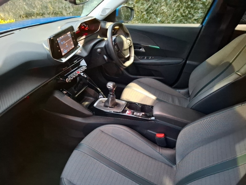 Used Peugeot 2008 2021 for sale - 76771365: Photo 5