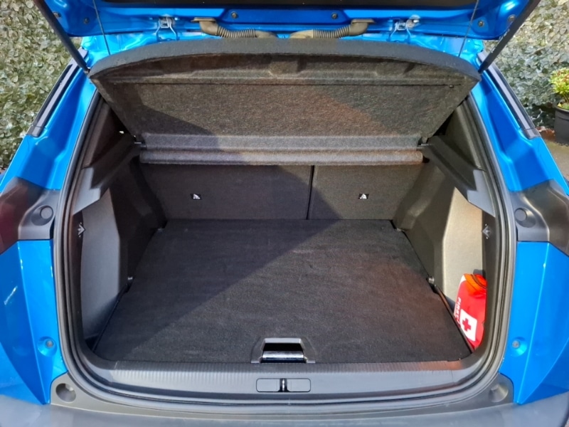 Used Peugeot 2008 2021 for sale - 76771365: Photo 8