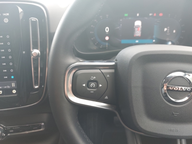 Used Volvo XC40 2024 for sale - 76704730: Photo 12