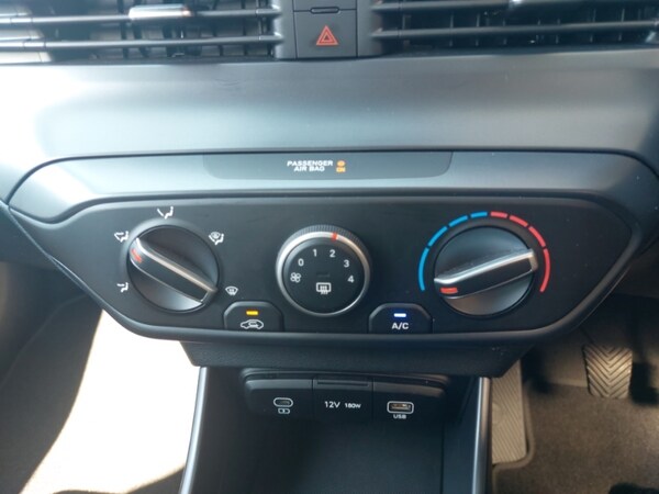 Used Hyundai i20 2024 for sale - 76233515: Photo 16