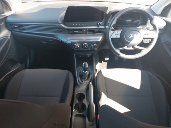 Used Hyundai i20 2024 for sale - 76233515: Photo 2