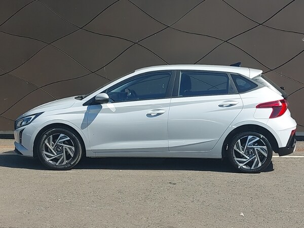 Used Hyundai i20 2024 for sale - 76233515: Photo 4