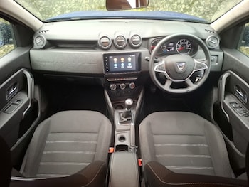 Used Dacia Duster 2022 for sale - 77600753: Photo