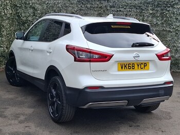 Used Nissan Qashqai 2018 for sale - 77818303: Photo