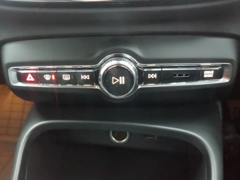 Used Volvo XC40 2019 for sale - 77012533: Photo 17