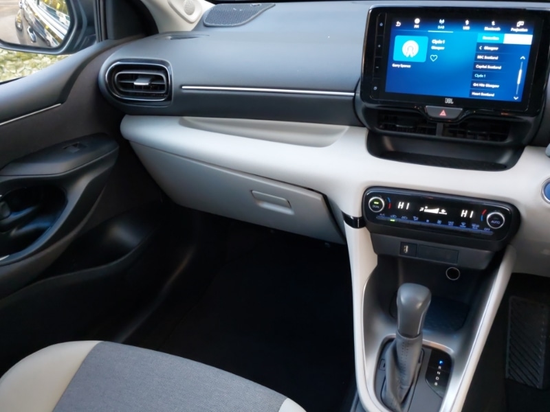 Used Toyota Yaris 2022 for sale - 76478749: Photo 11