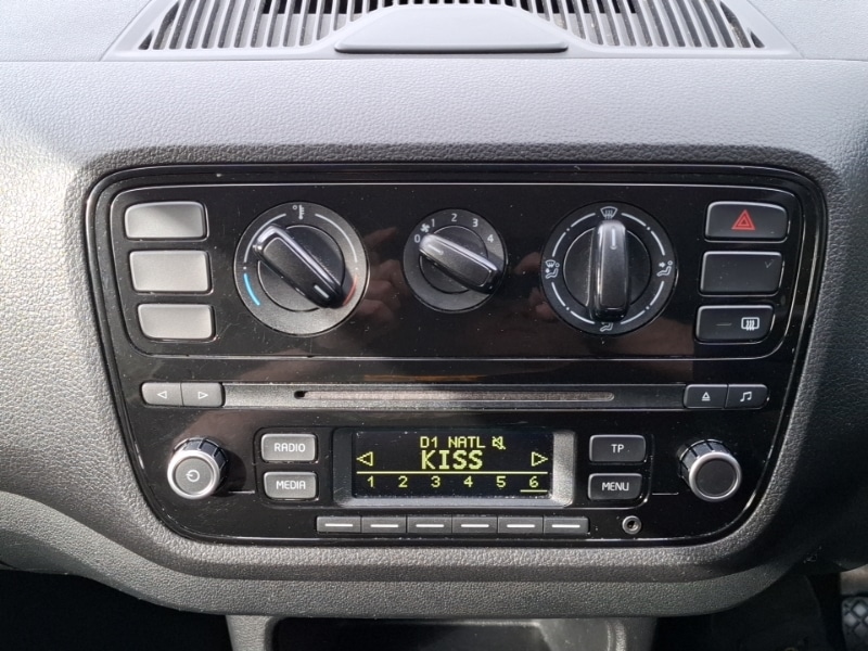 Used Volkswagen up! 2015 for sale - 77939093: Photo 13