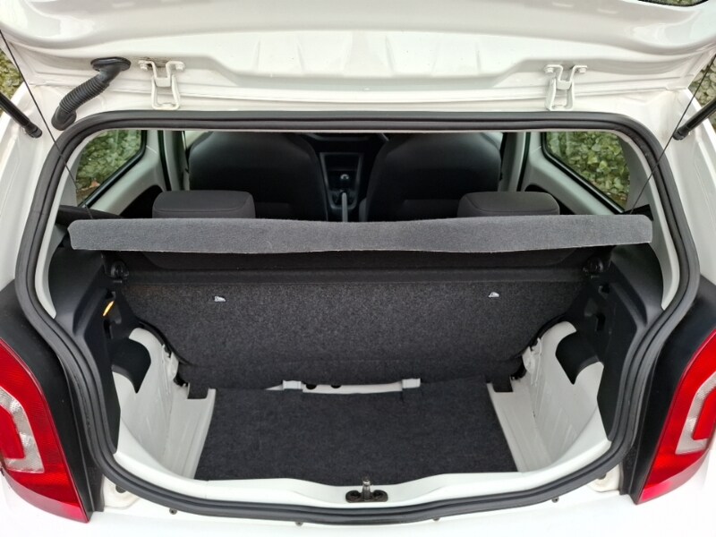 Used Volkswagen up! 2015 for sale - 77939093: Photo 8