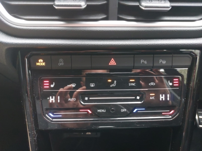 Used Volkswagen T-Roc 2024 for sale - 77047004: Photo 16