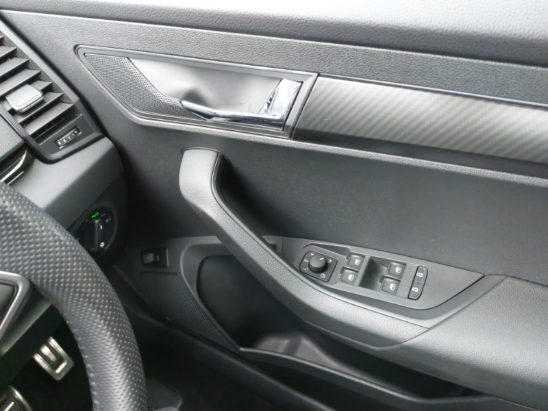 Used Skoda Karoq 2024 for sale - 76414419: Photo 19