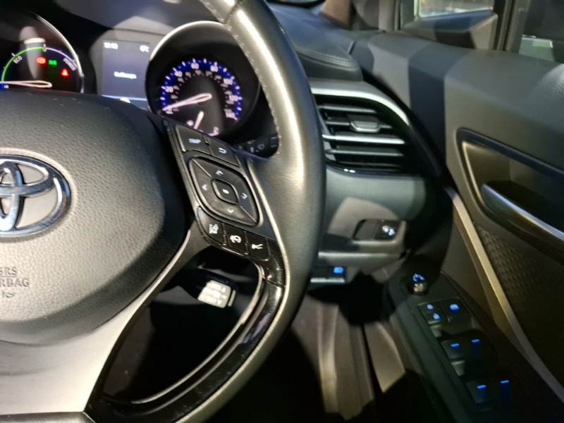 Used Toyota C-HR 2022 for sale - 76951763: Photo 13