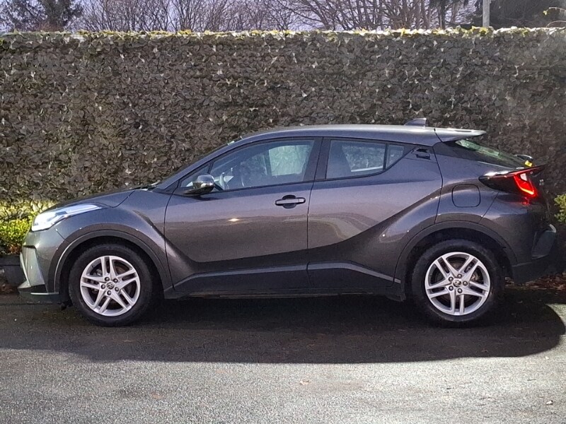 Used Toyota C-HR 2022 for sale - 76951763: Photo 4