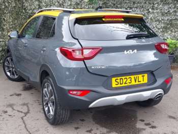 Used Kia Stonic 2023 for sale - 74809529: Photo