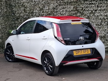 Used Toyota AYGO 2017 for sale - 79044235: Photo