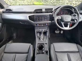 Used Audi Q3 2024 for sale - 78795582: Photo
