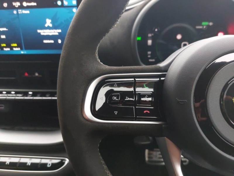 Used Abarth 500C 2024 for sale - 76602280: Photo 12