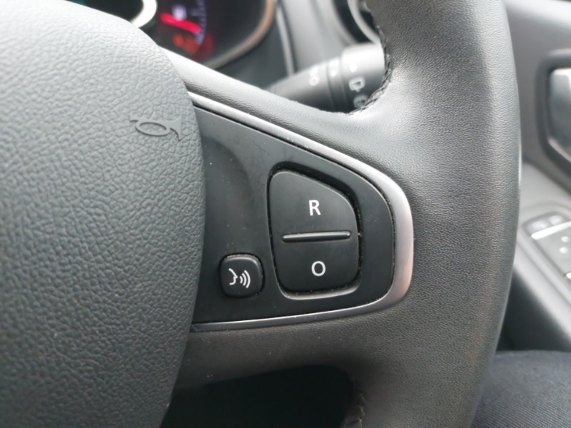 Used Renault Clio 2017 for sale - 76121129: Photo 16