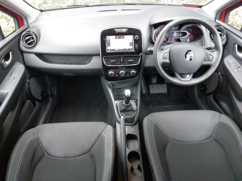 Used Renault Clio 2017 for sale - 76121129: Photo 2
